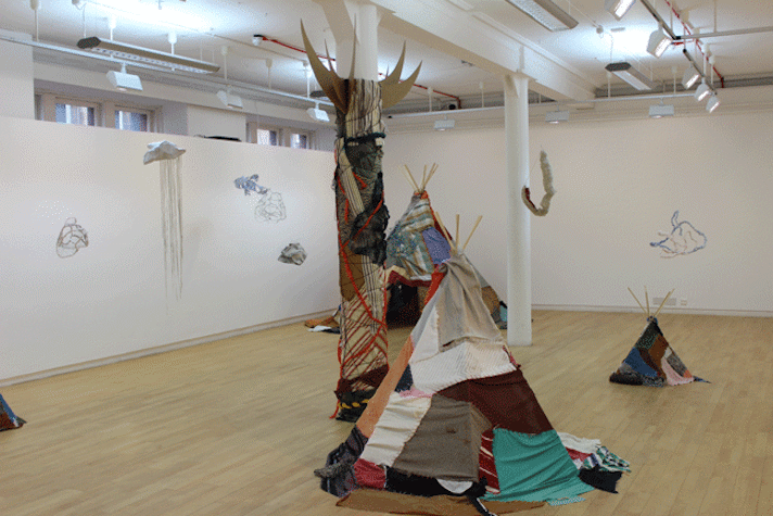 Henrik Pätzke - Cloud - tent sculptures within the gallery space